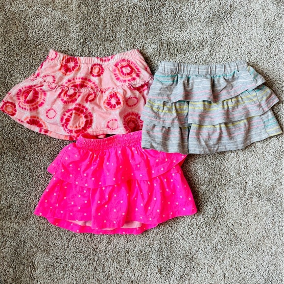 jumping beans Other - Toddler girls set of 3 scooter skirts 12-18 months tie dye, stripes, polka dots